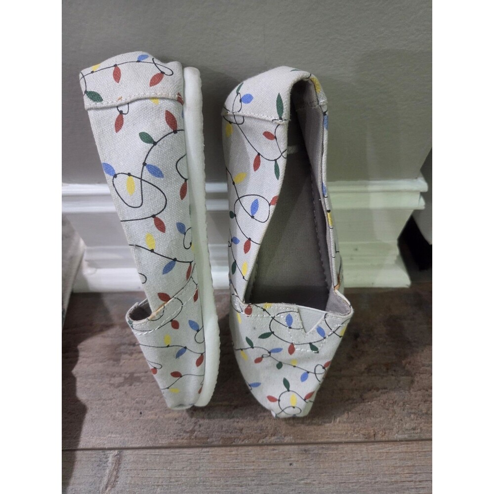 Report Womens Shoes Canvas Slip On Christmas Lights SZ 6.5 womens *new Read* SB8